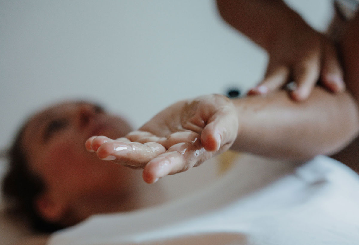 the-lomi-hawaiianische-massage-15